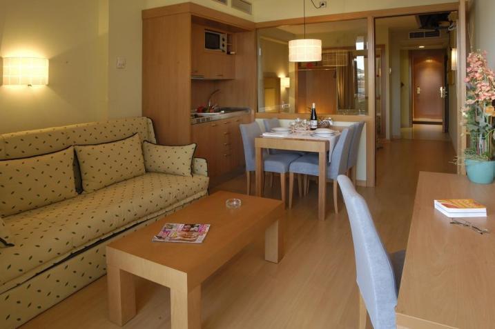 Evenia Olympic Suites Lloret de Mar Zewnętrze zdjęcie