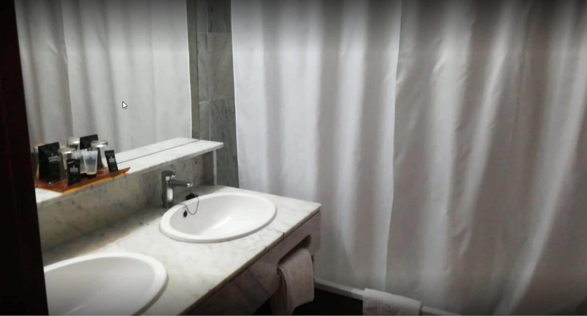 Evenia Olympic Suites Lloret de Mar Zewnętrze zdjęcie