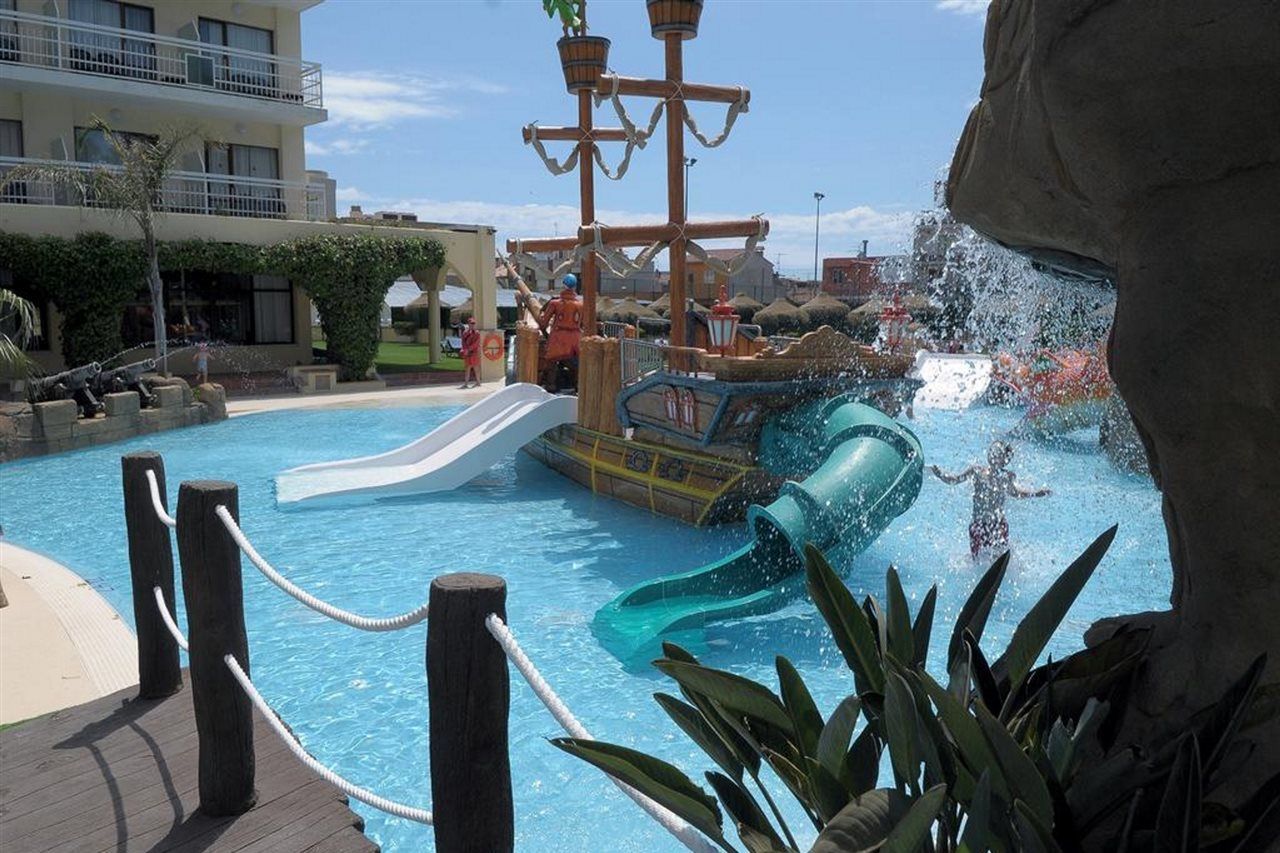 Evenia Olympic Suites Lloret de Mar Zewnętrze zdjęcie
