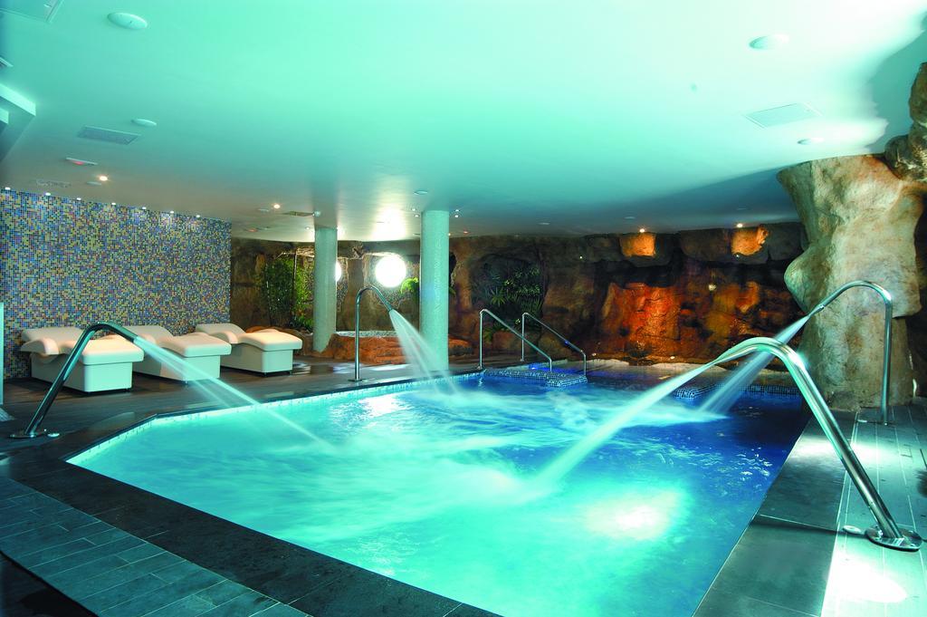 Evenia Olympic Suites Lloret de Mar Zewnętrze zdjęcie